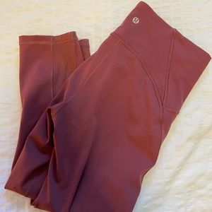 Lululemon Train Time crop 21”